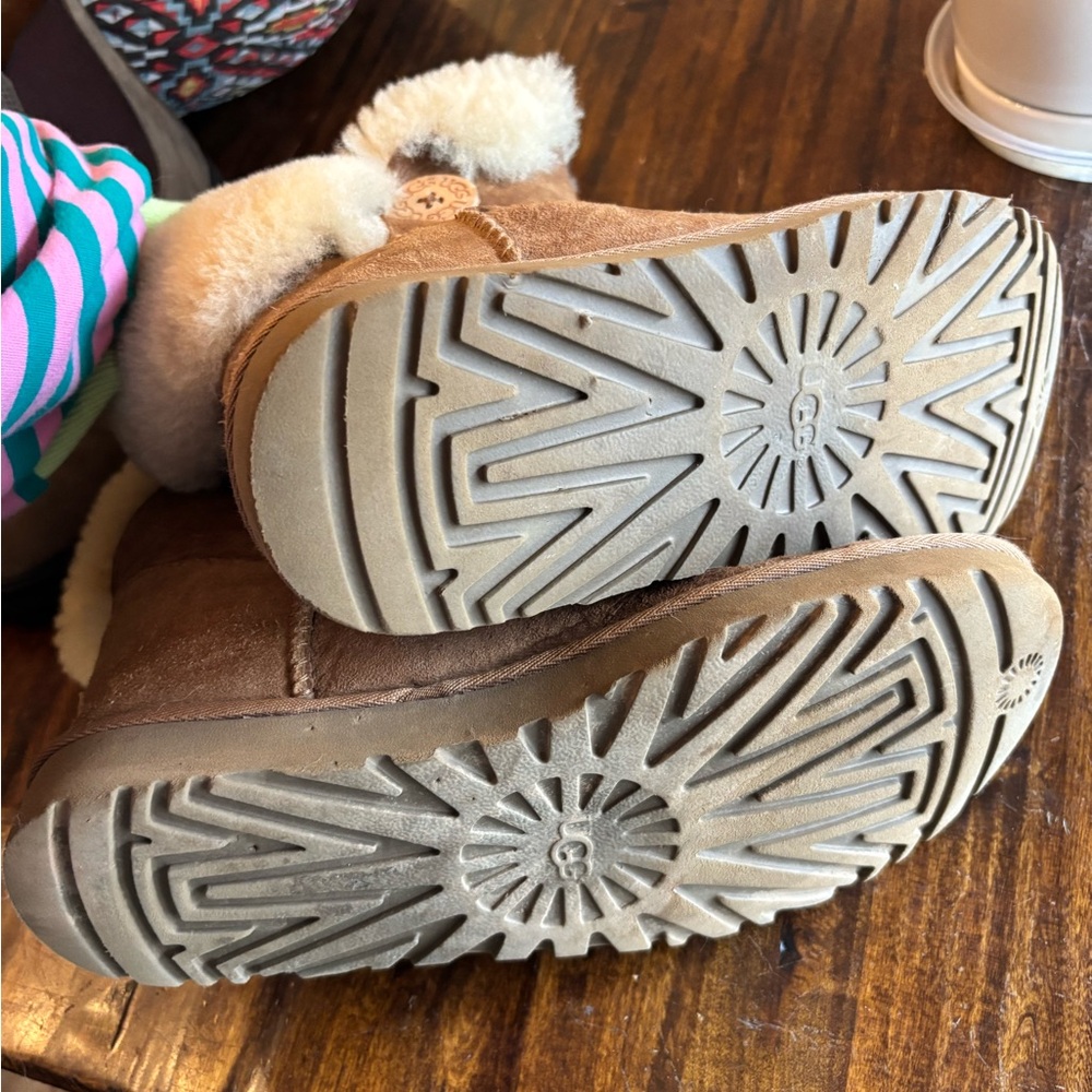 Ugg Bailey Boots - image 4